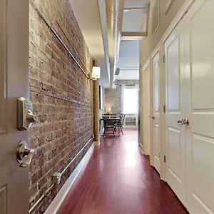 https://downtown-loft-steps-away-from-plant-riverside.top-hotels-in-savannah.com